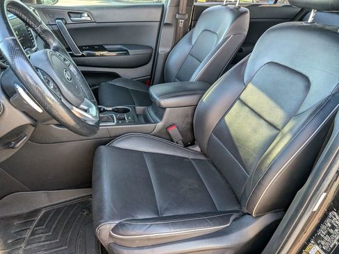Used 2022 Kia Sportage SX image 12