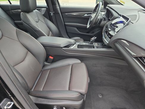 Used 2023 Cadillac CT5 Sport RWD image 31
