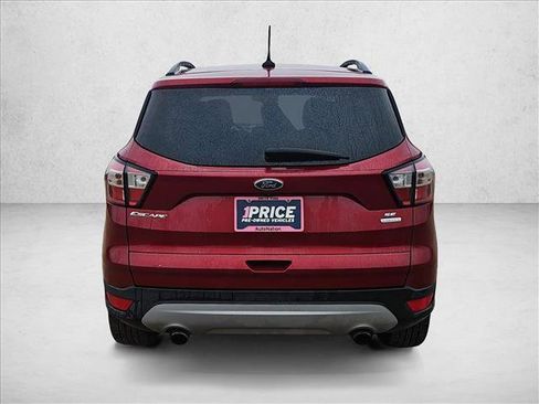 Used 2018 Ford Escape SE w/ SE Sync 3 Package image 4