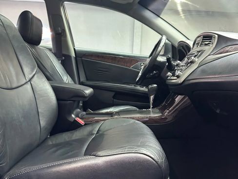 Used 2012 Toyota Avalon Limited image 26