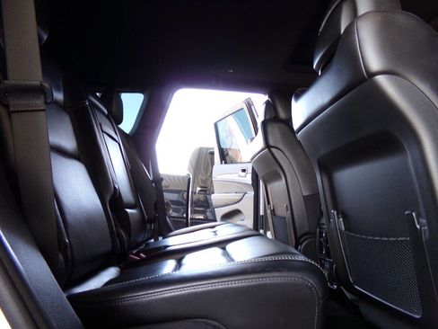 Used 2021 Jeep Grand Cherokee Limited w/ Quick Order Package 28K 80th AWD/4WD image 22
