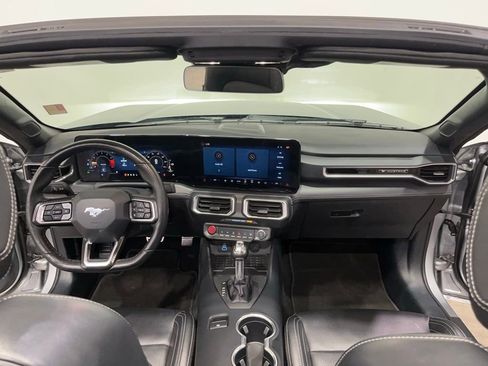 Used 2024 Ford Mustang Premium image 34