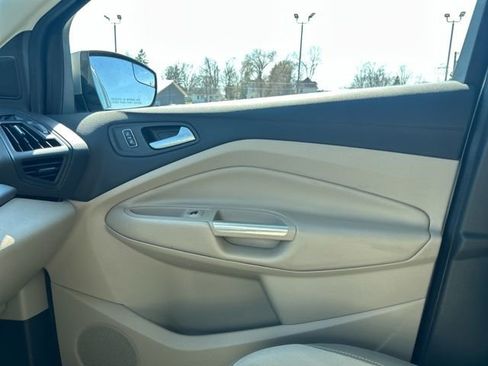 Used 2014 Ford Escape SE image 34