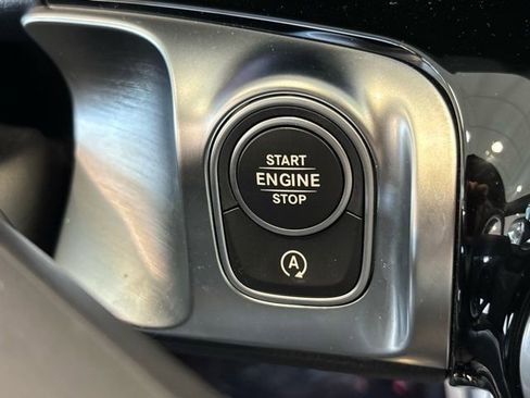 Certified 2026 Mercedes-Benz GLB 250 4MATIC image 32