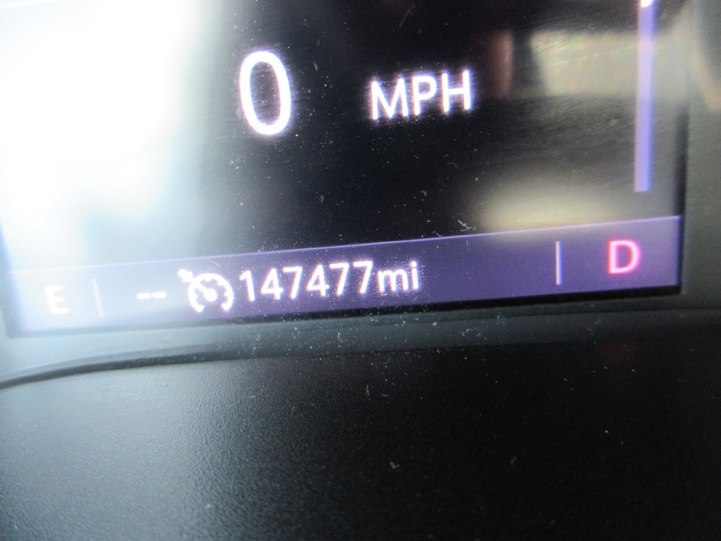 Used 2022 Chevrolet Colorado Z71 w/ Safety Package AWD/4WD image 32