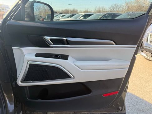 Used 2020 Kia Telluride S image 15