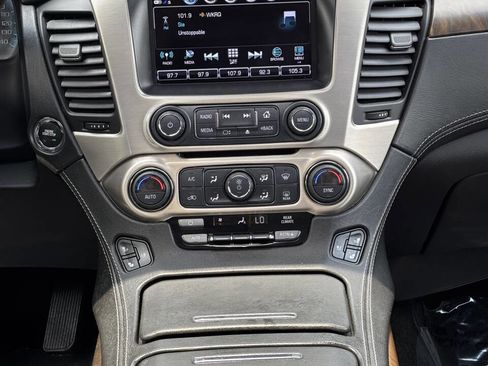 Used 2018 GMC Yukon Denali w/ Open Road Package AWD/4WD image 30
