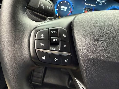 Used 2025 Ford Bronco Sport Badlands image 13