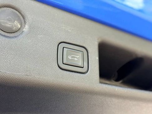 Used 2024 Chevrolet Equinox RS w/ LPO, Floor Liner Package AWD/4WD image 27