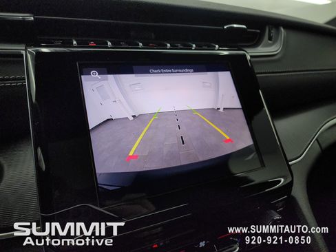 New 2025 Jeep Grand Cherokee L Laredo w/ Trailer Tow Package image 18