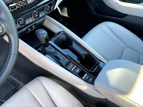 Used 2023 Honda Accord EX-L image 16