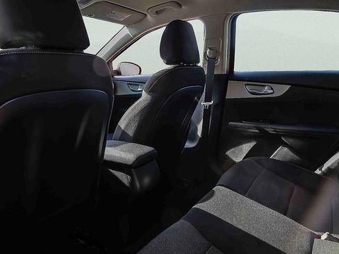 Certified 2024 Kia Forte LXS w/ LXS Technology Package FWD image 22