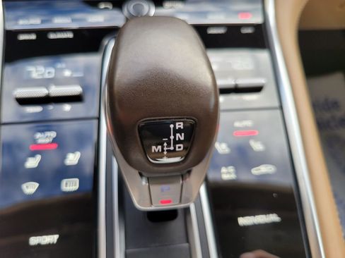 Used 2017 Porsche Panamera Turbo image 43