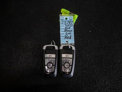 Used 2022 Ford Bronco Outer Banks image 51