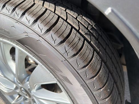 Used 2023 INFINITI QX50 Luxe image 7