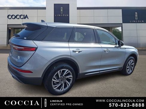 Certified 2024 Lincoln Corsair AWD image 4