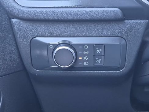Used 2022 Ford Escape SE w/ Cold Weather Package AWD/4WD image 28