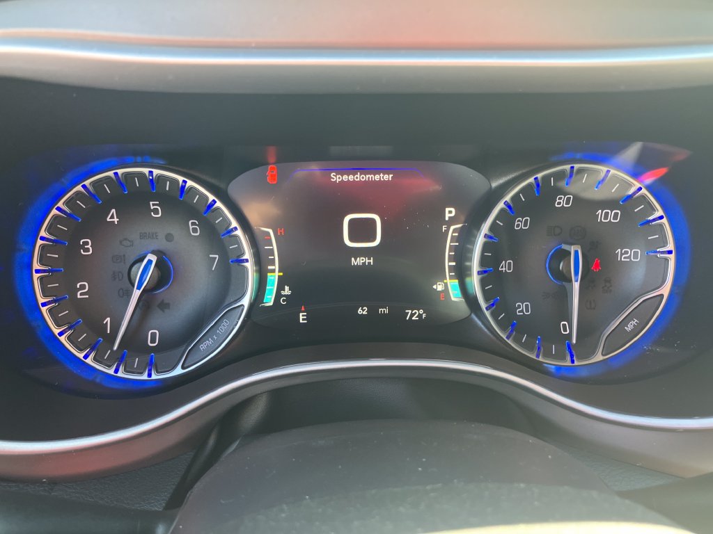 New 2027 Chrysler Pacifica Select FWD image 14