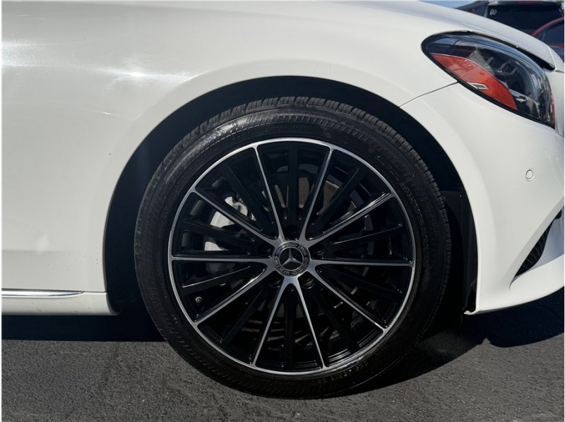 Used 2020 Mercedes-Benz C 300 Sedan w/ Premium Package image 7