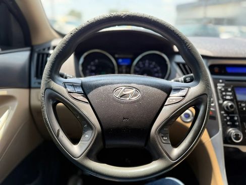 Used 2011 Hyundai Sonata Hybrid FWD image 33