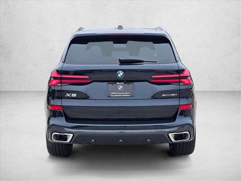 Used 2026 BMW X5 xDrive40i w/ M Sport Package AWD/4WD image 6