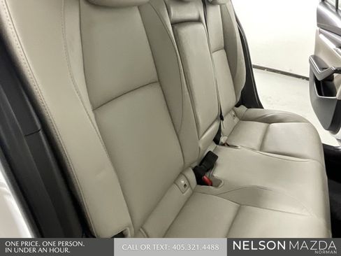 Used 2025 MAZDA MAZDA3 s image 29