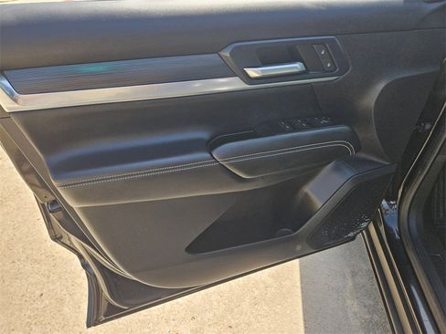 Used 2025 GMC Terrain Elevation image 14