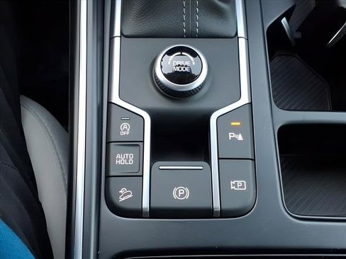 Used 2025 Kia Sorento S w/ Panoramic Sunroof Package image 28