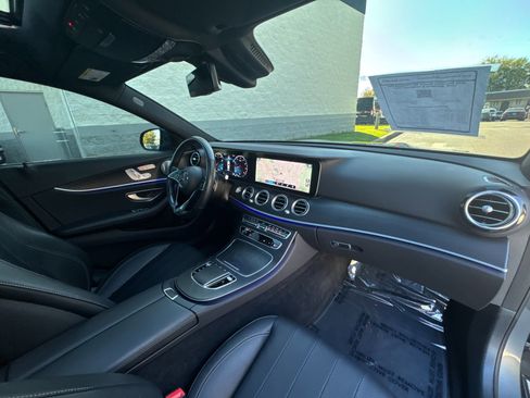 Used 2022 Mercedes-Benz E 350 Sedan image 22