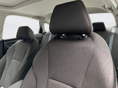 Used 2025 Honda Accord SE image 10