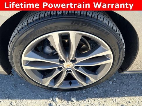 Used 2024 Chevrolet Malibu LT image 30