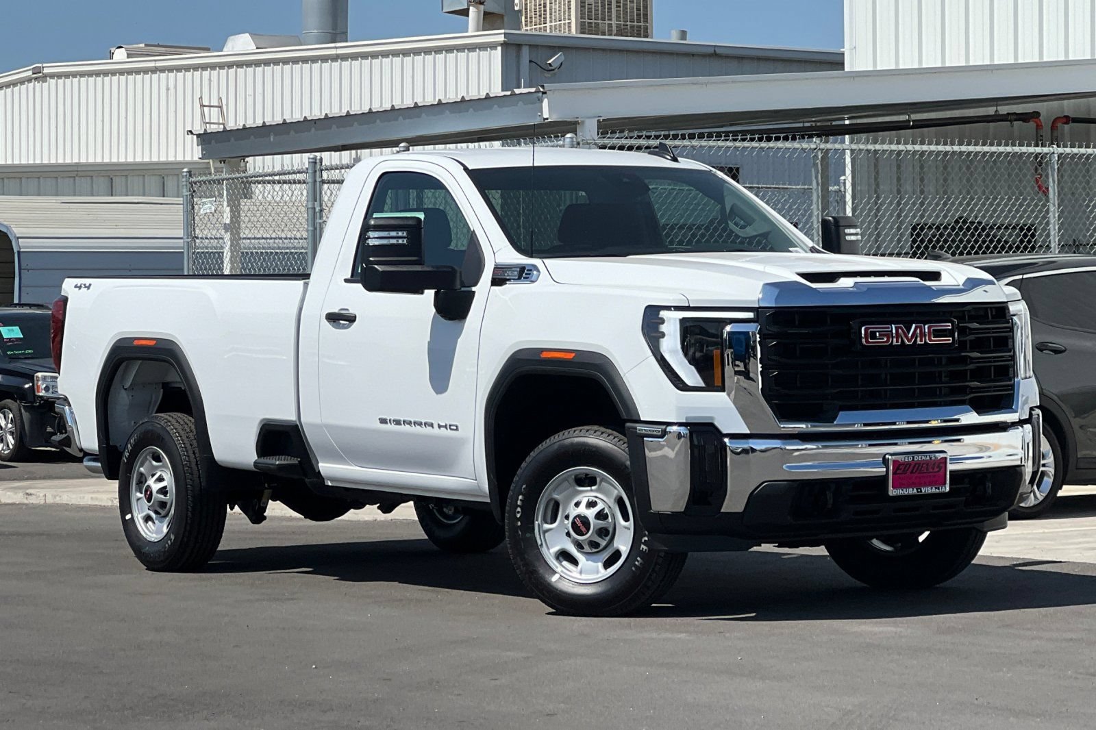 New 2025 GMC Sierra 2500 Pro w/ Convenience Package AWD/4WD image 2