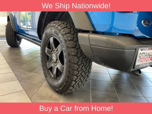 Used 2024 Ford Bronco Black Diamond AWD/4WD image 17