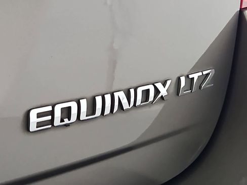 Used 2010 Chevrolet Equinox LTZ AWD/4WD image 12