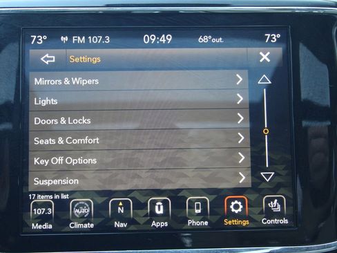 Used 2020 Jeep Grand Cherokee Overland image 36