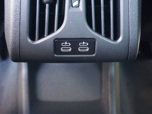 New 2026 BMW X2 xDrive28i image 13