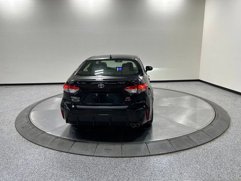 Used 2025 Toyota Corolla SE FWD image 8