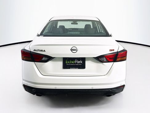 Used 2024 Nissan Altima 2.5 SR image 7