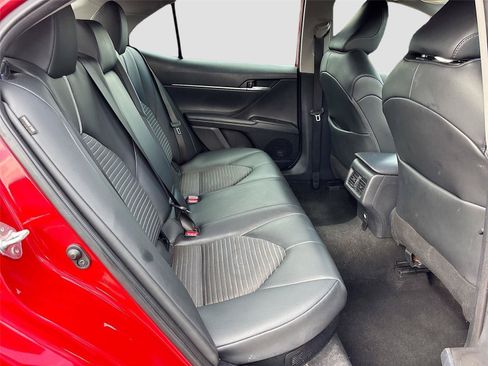 Used 2024 Toyota Camry SE w/ Audio Upgrade Package FWD image 25