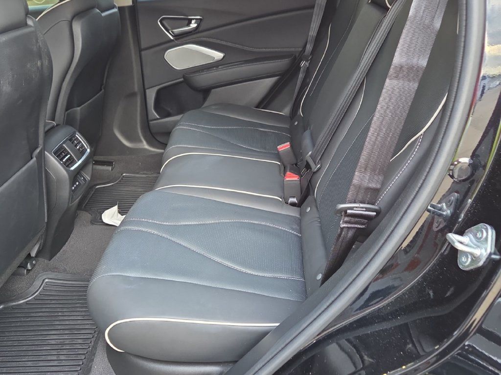 Used 2023 Acura RDX w/ Advance Package AWD/4WD image 4