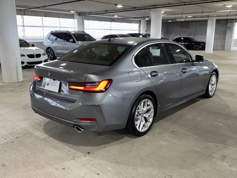 Certified 2025 BMW 330i Sedan image 8