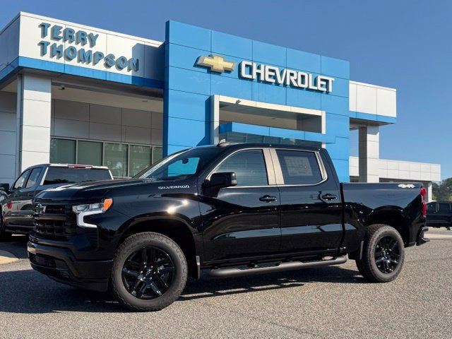 New 2026 Chevrolet Silverado 1500 RST w/ RST Select Package AWD/4WD image 1
