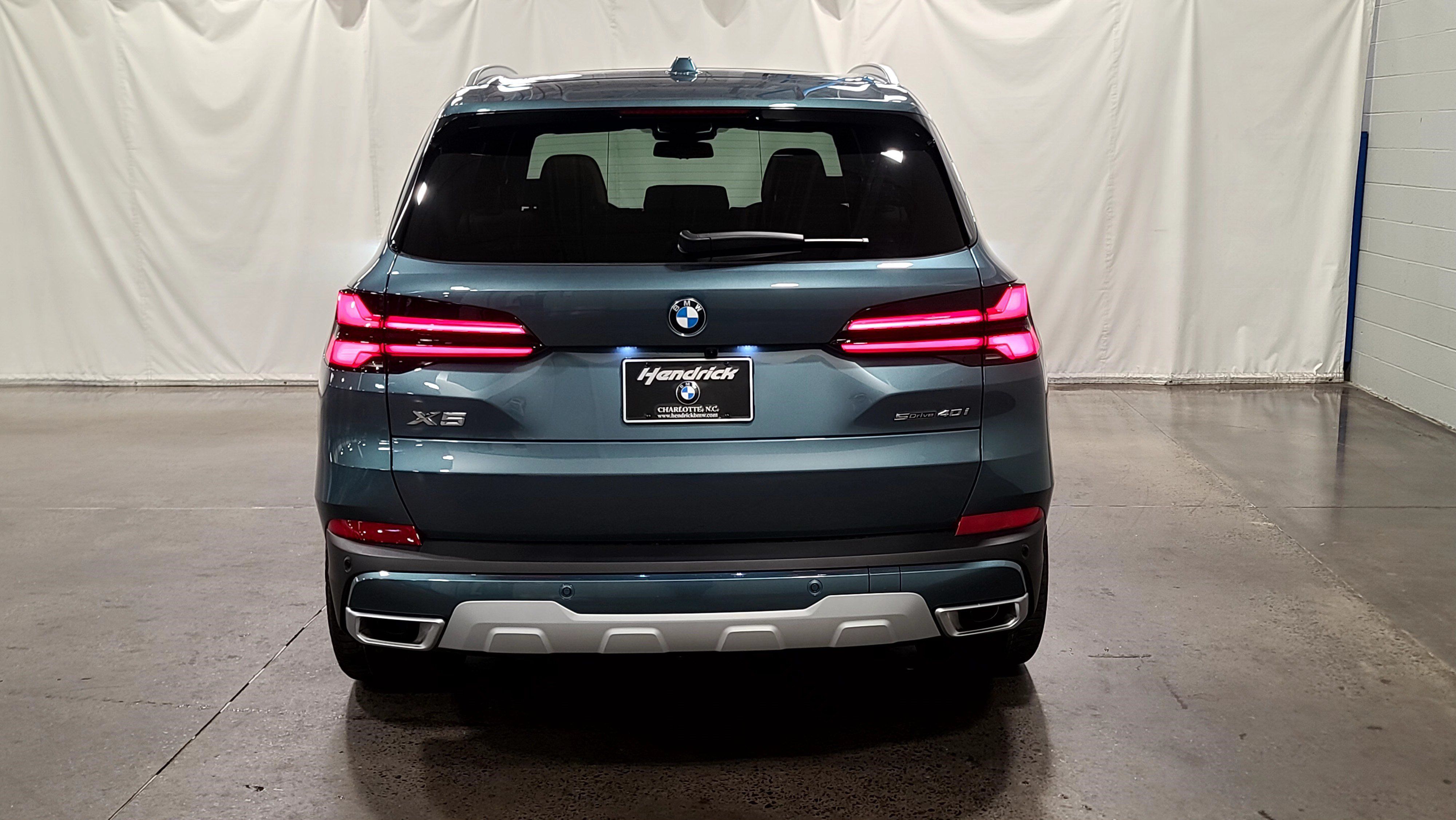 Used 2026 BMW X5 sDrive40i w/ Premium Package RWD image 7