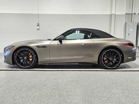 Used 2025 Mercedes-Benz SL 63 AMG S e Performance 4MATIC image 7