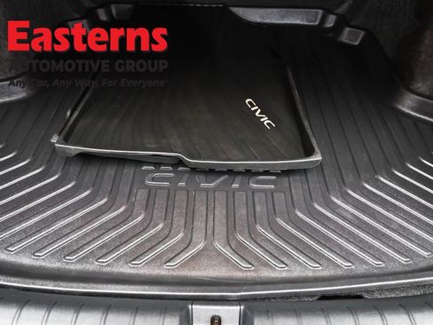 Used 2019 Honda Civic Sport image 9