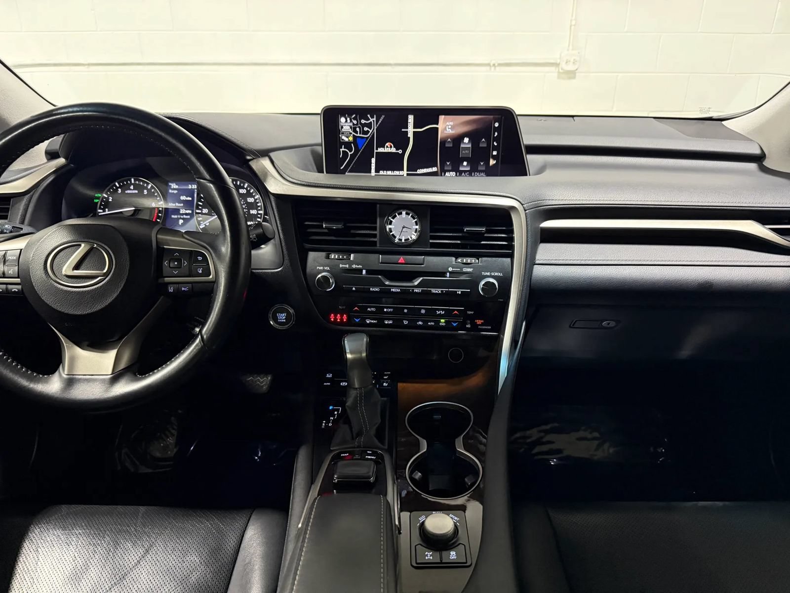 Used 2017 Lexus RX 350 AWD w/ Premium Package image 19
