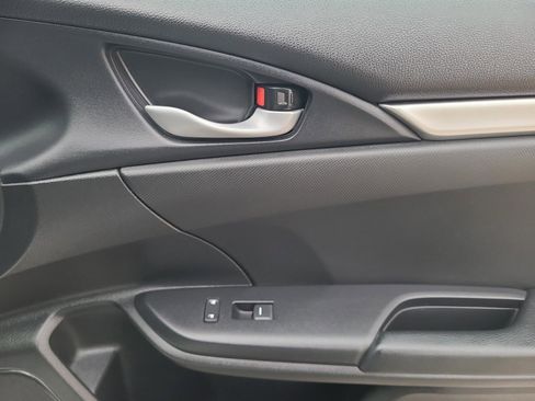 Used 2020 Honda Civic Sport image 22