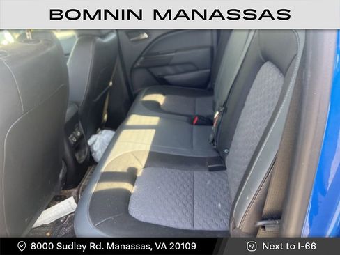 Used 2019 Chevrolet Colorado Z71 AWD/4WD image 7