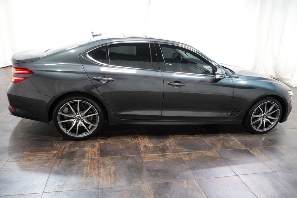 Used 2022 Genesis G70 2.0T w/ Prestige Package AWD/4WD image 4