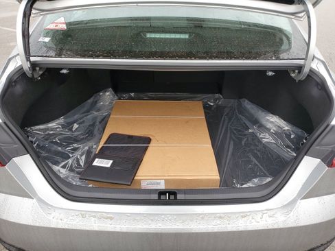 New 2026 Toyota Camry LE image 9